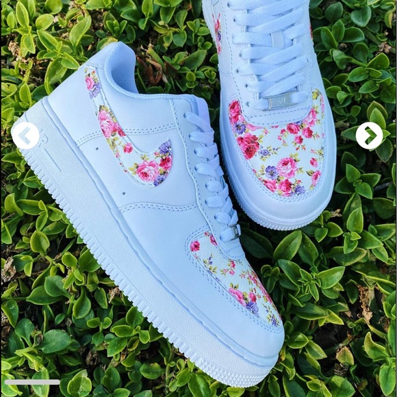 New Nike air force 1 size 7.5 with art decal Bx - Picture 3 of 4